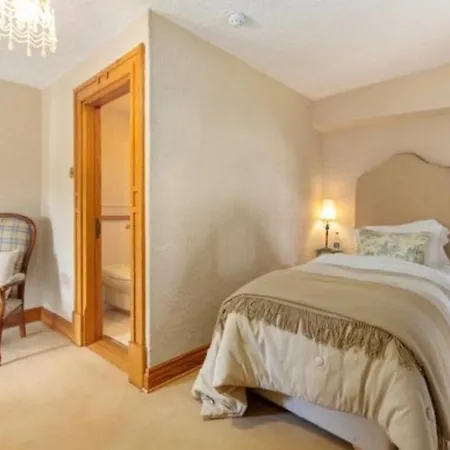 Moyvannan Castle On 7 Acres * Roscommon