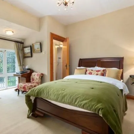 Moyvannan Castle On 7 Acres Roscommon