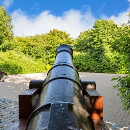 Moyvannan Castle On 7 Acres