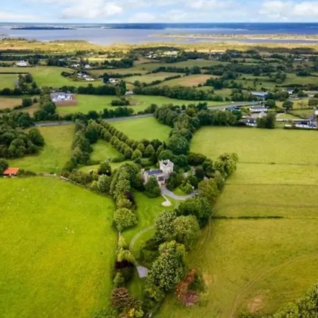 Moyvannan Castle On 7 Acres