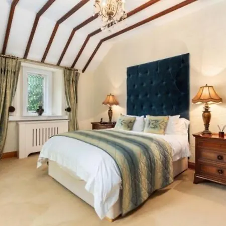 Holiday home Moyvannan Castle On 7 Acres Roscommon