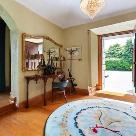 Semesterbostad Moyvannan Castle On 7 Acres Roscommon