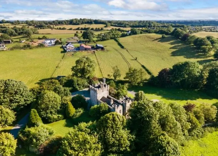 Moyvannan Castle On 7 Acres Roscommon