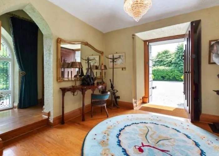 Moyvannan Castle On 7 Acres Feriehus *