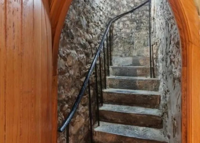 Moyvannan Castle On 7 Acres * Roscommon