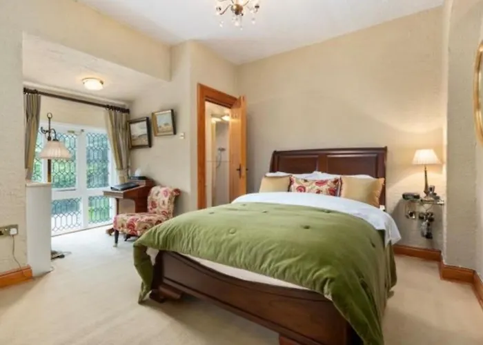 Moyvannan Castle On 7 Acres Roscommon