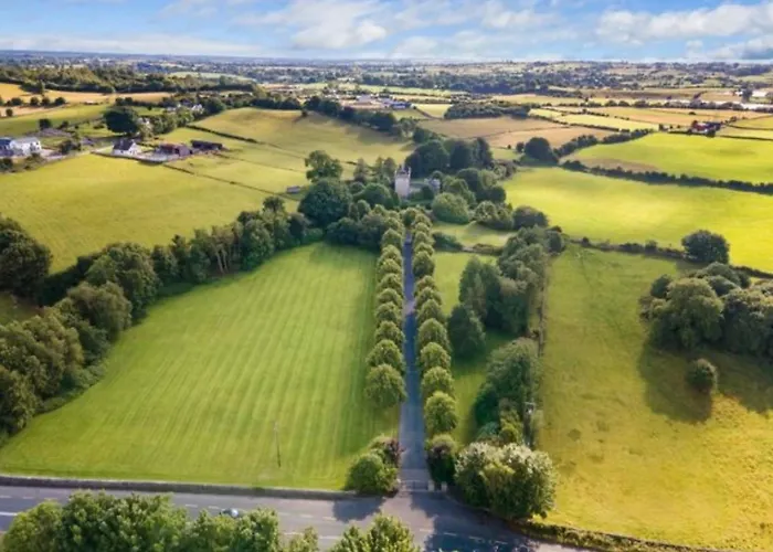 Moyvannan Castle On 7 Acres * Roscommon